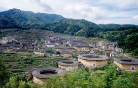 Fujian Tulou Cluster Tour with accommodation in Chuxi and transfers from Xiamen