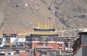 Tingri to Shigatse  (250km, 4-5 hours)