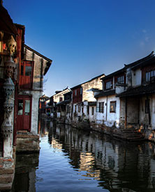 Shanghai & Zhouzhuang Water Village 4 Days Tour