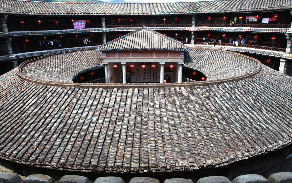Fujian Tulou 2 Days Tour From Xiamen