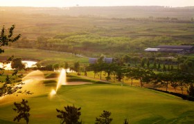Tiantai Golf & Hot Spring Resort